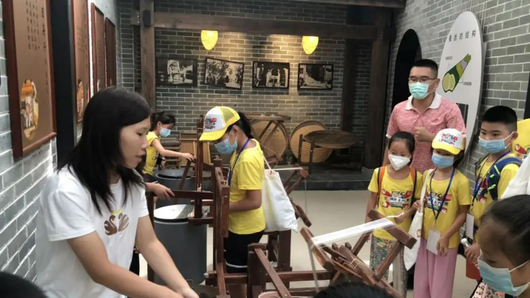 成為創玩無界的小設計師！“順江社區2020青少年敢創夏令營”完滿結營