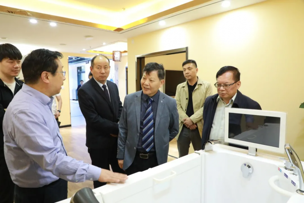 來自中原工業(yè)設計城的新聞周報，請查收！