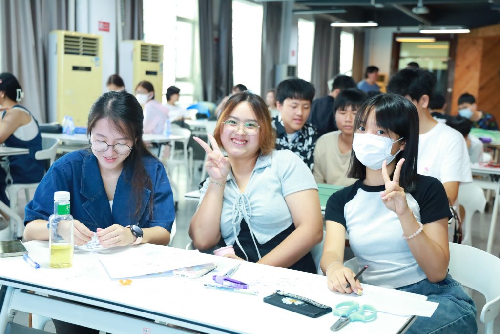 香港青年探尋設(shè)計(jì)城 共赴大灣區(qū)創(chuàng)新之旅